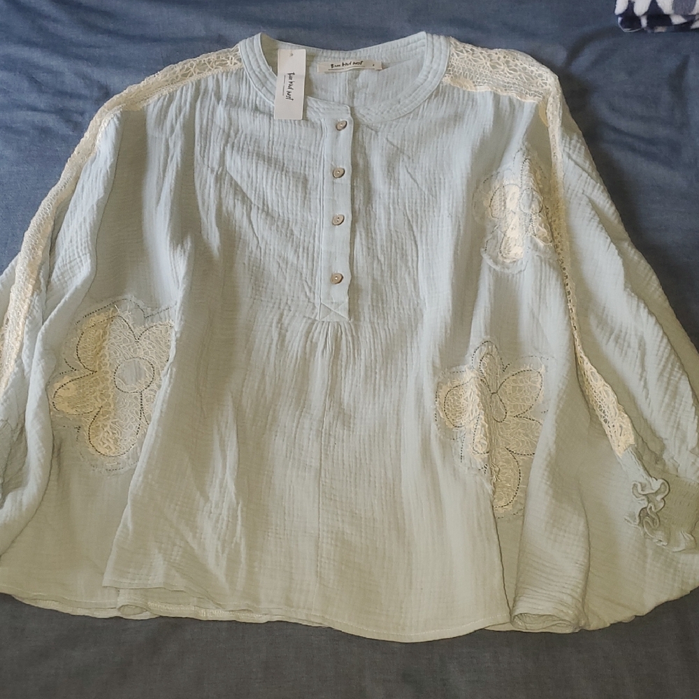 Three Bird Nest "Soul Stir" NWT Cotton Gauze Crochet Trim Blouse L